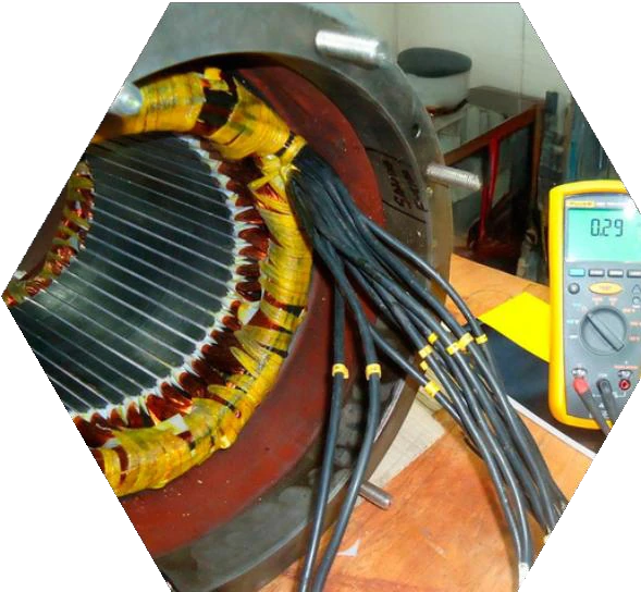 Detalle del bobinado y medición de un motor eléctrico